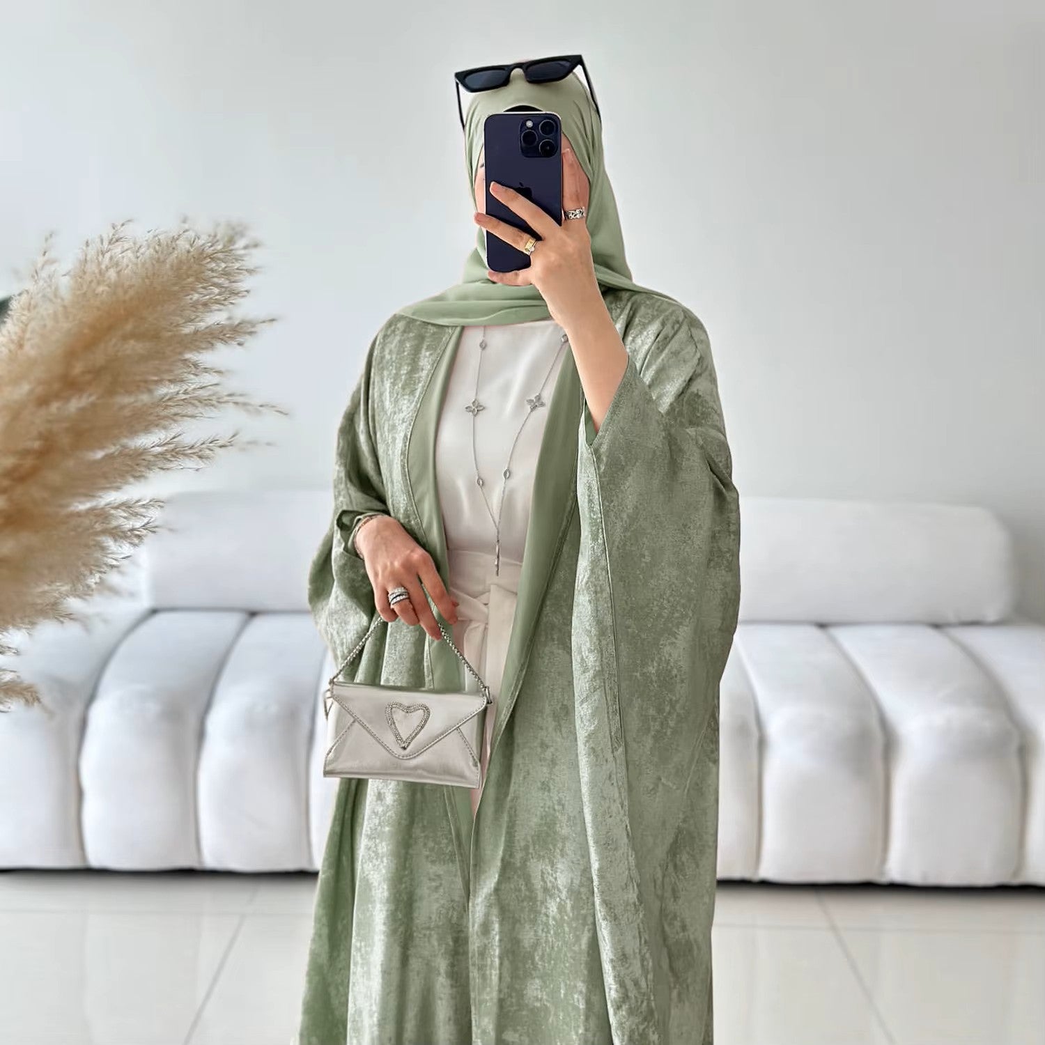 Satin pattern batwing abaya