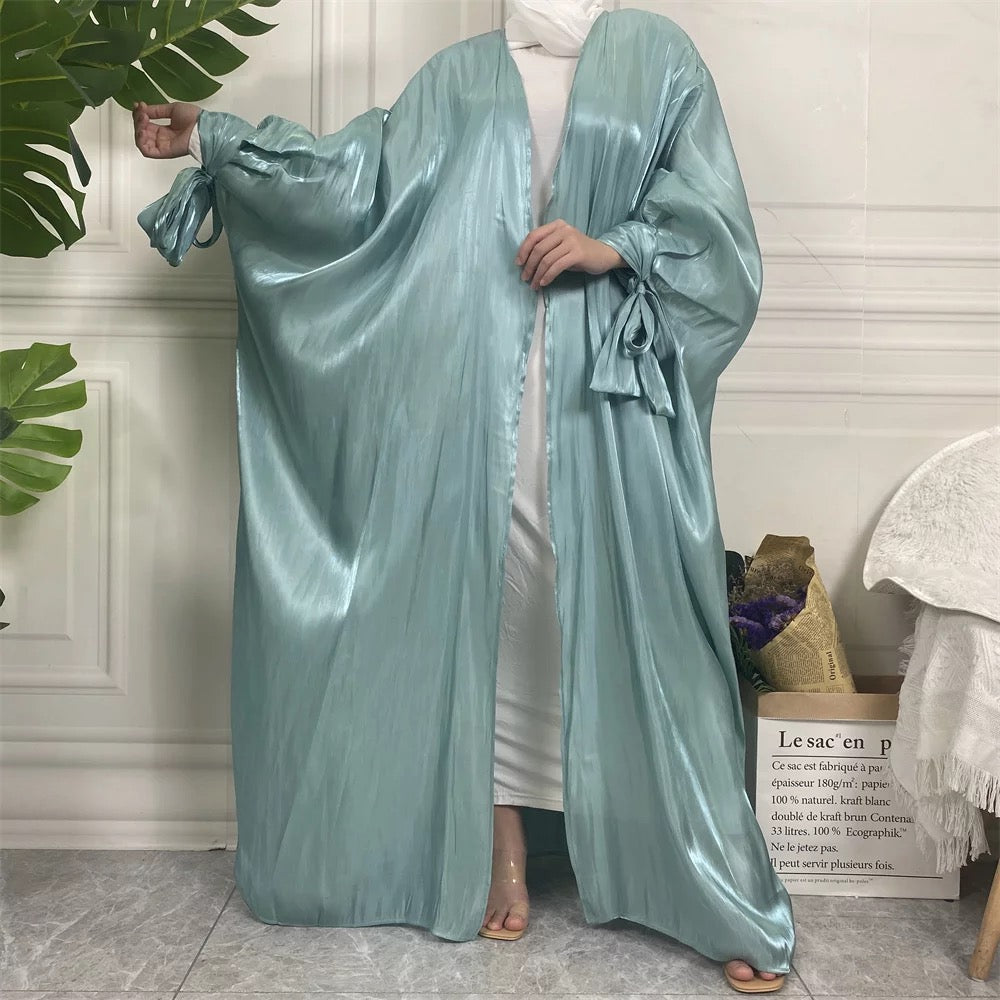 Cuffed bubble sleeves shinny abaya